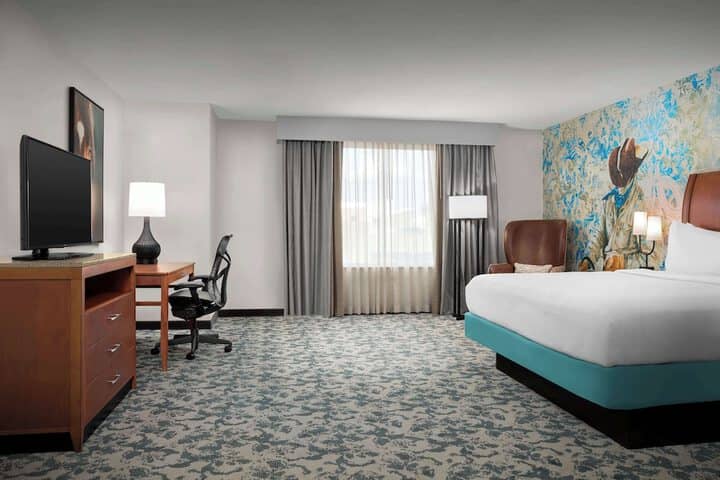 Room 5 of 19